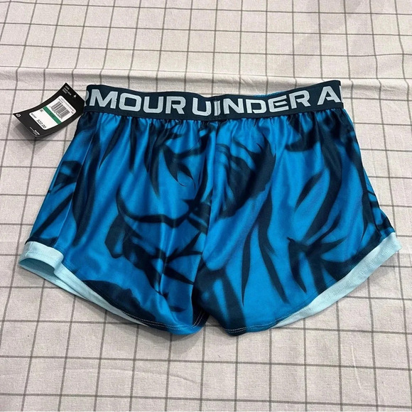 ***NWT*** Girls Under Armour athletic shorts - Picture 3 of 5